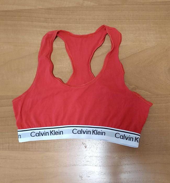 Calvin Klein-Много Запазено