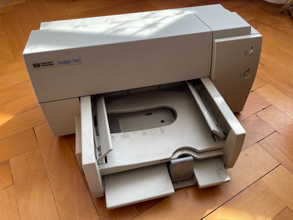 Принтер HP DeskJet 540 мастиленоструен