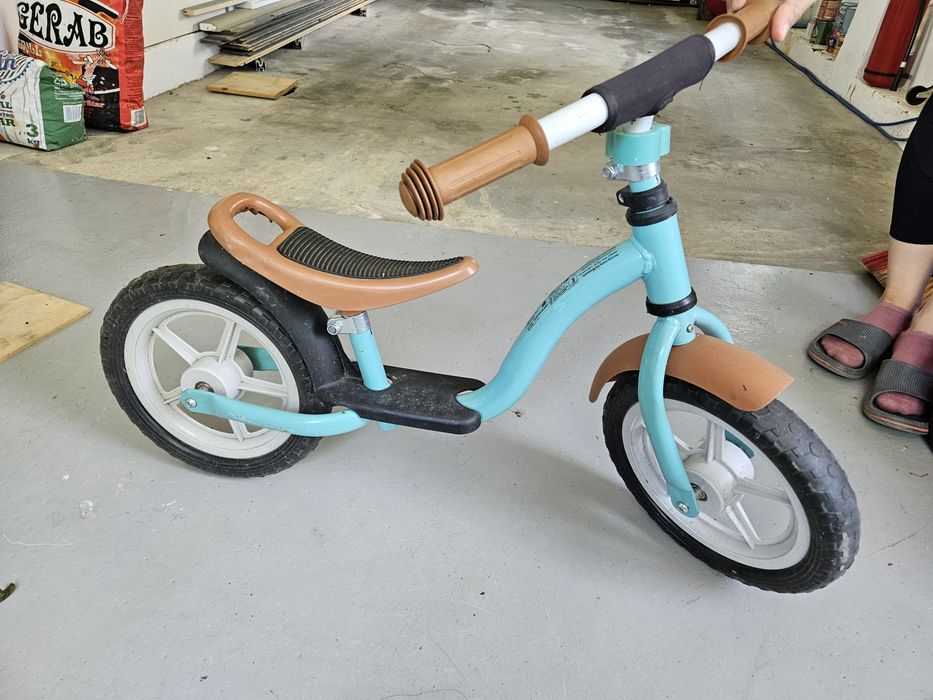 Bicicletă fără pedale pentru copii 2–5 ani – stare bună