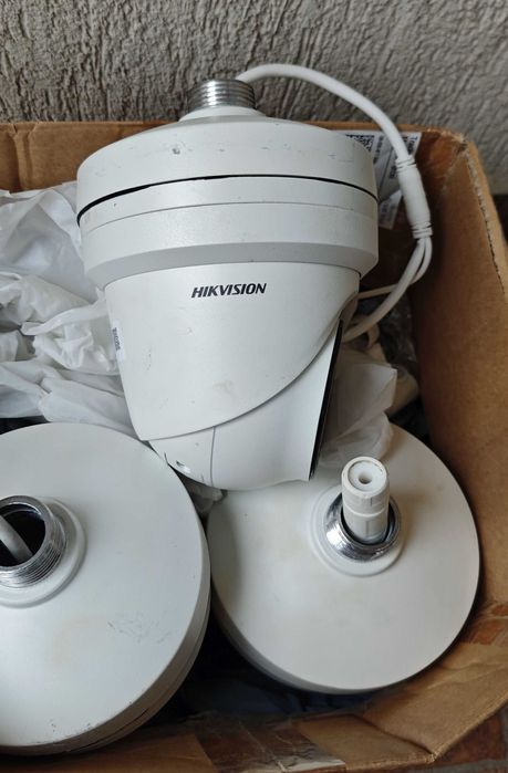 4MP IP камера с микрофон Hikvision Acusense DS-2CD2346G2H-IU
