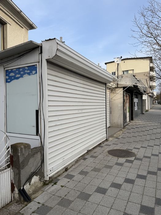 Дава се под наем Магазин в Обзор - 10 кв.м за 2493.39 € - Снимка #2