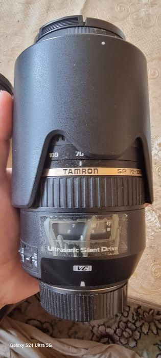 Объектив Nikon 70-300