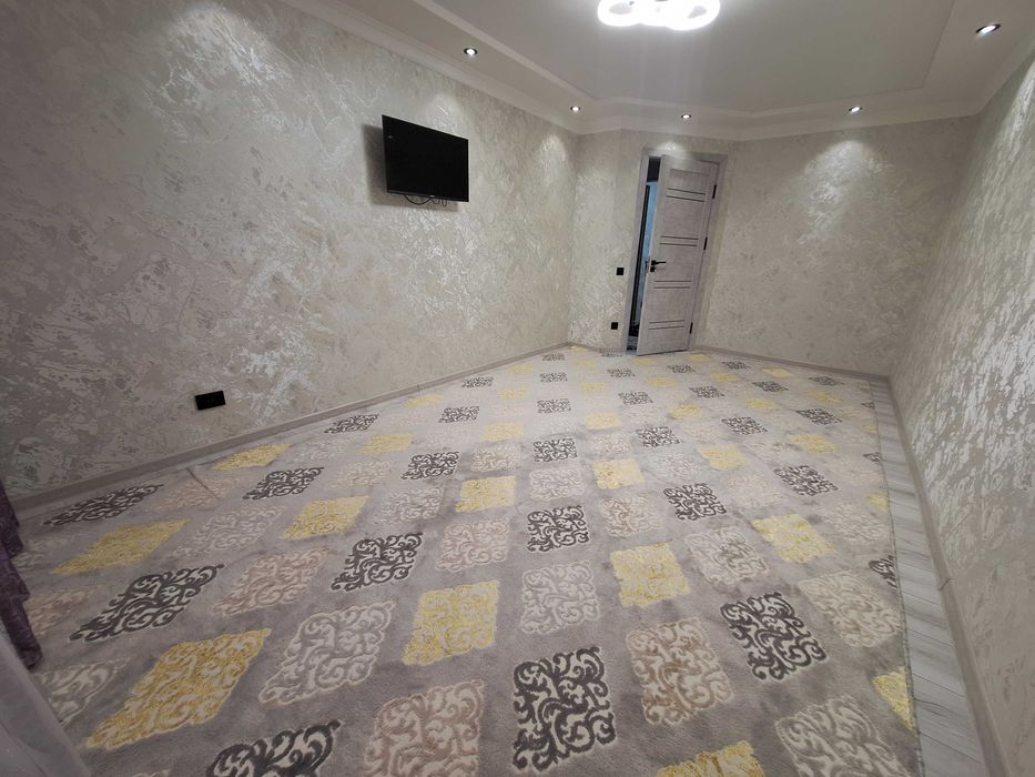 Сдаётся уютная 2-комнатная квартира в райное Согдиана. Париж