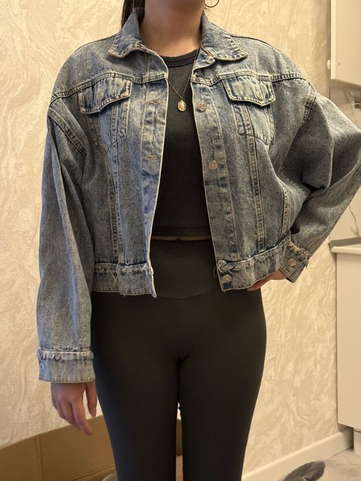 Джинсовая куртка