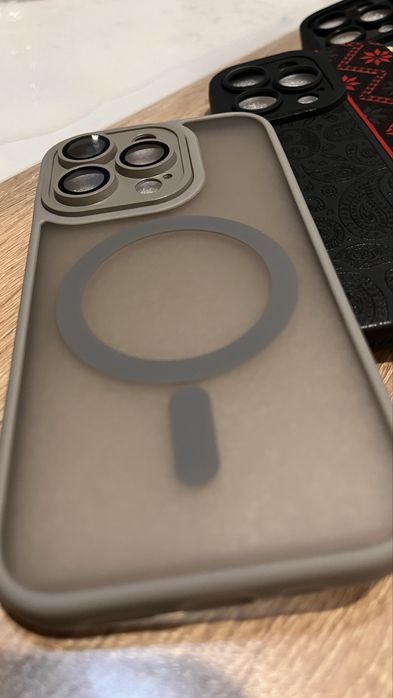 Калъфи Iphone 14 pro