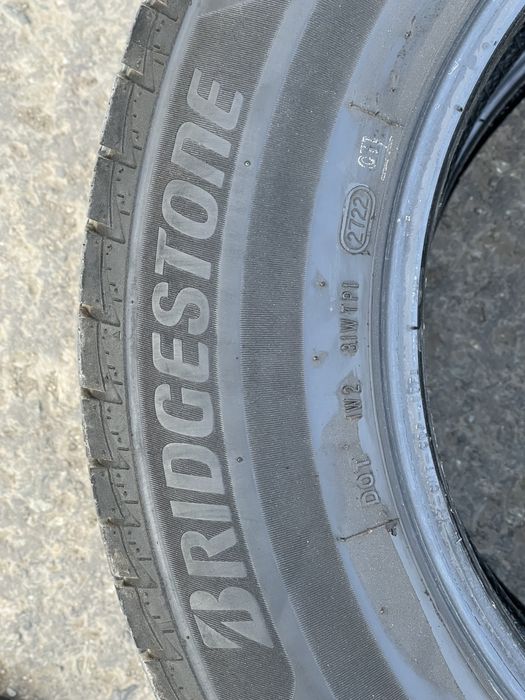 Шины Bridgestone 235/65/17