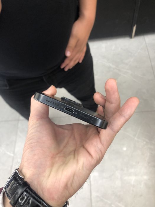 15 pro Max 256Gb 85%