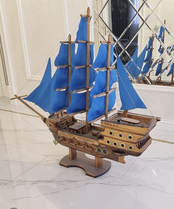 Корабль ручная работа с скрытым сейфом