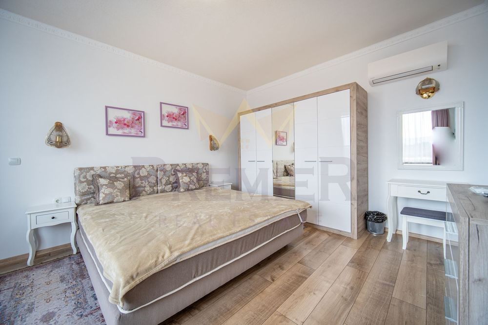 Продава се Двустаен апартамент в с. Кранево, Област Добрич - 81 кв.м за 750 €/кв.м - Снимка #3