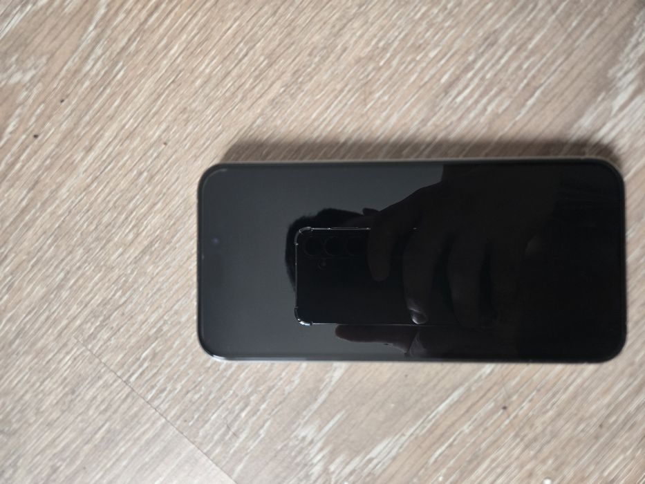 Продам айфон 15 про макс 512гб