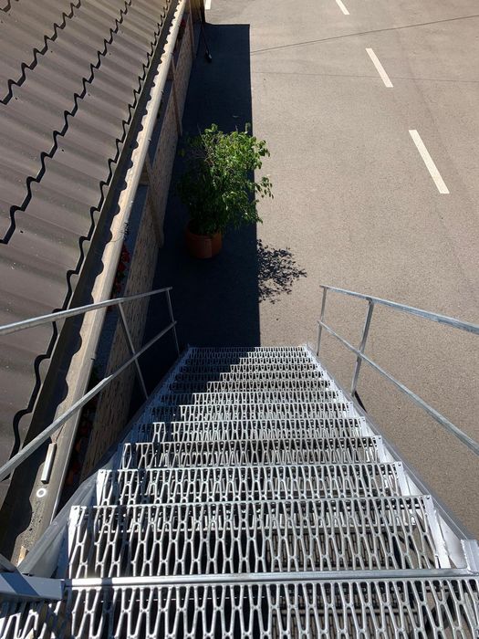 Scara metalica zincata