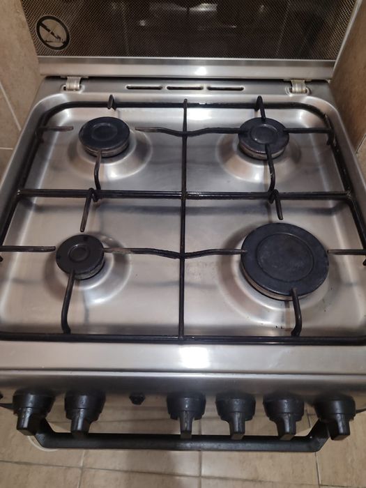 Газовая плита INDESIT