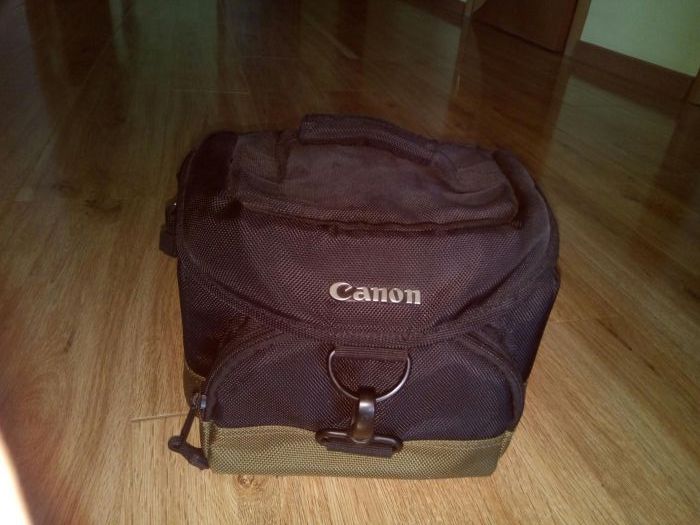 Продам,сумку для фотоаппарата