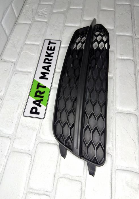 Дясна решетка AUDI A6 C7 S Line 4G0807682D 4G0807682J
