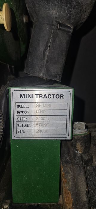 OSCAR MINI tractor