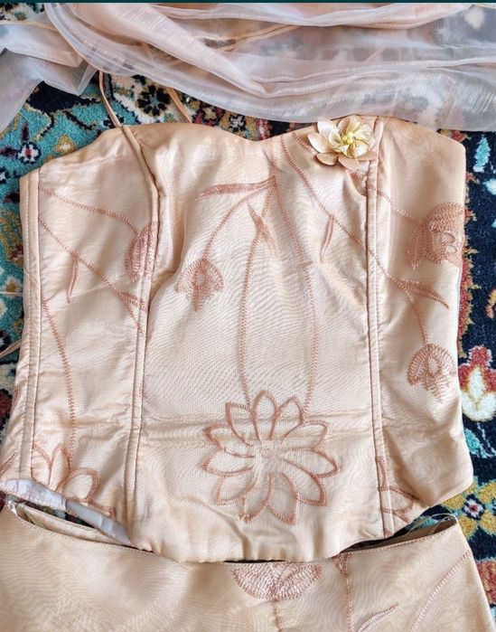 Fusta cu corset marime 38