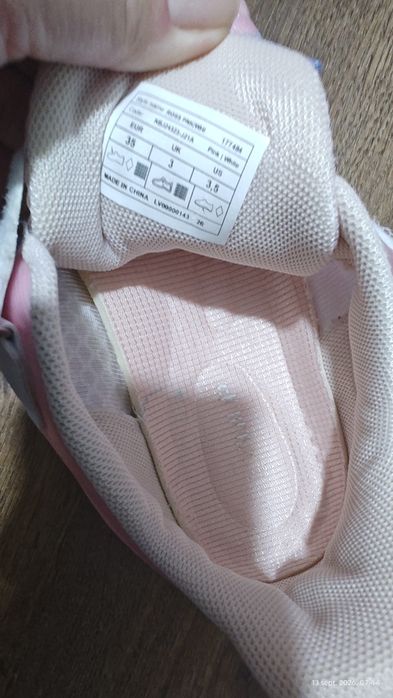 Adidași mărime 35