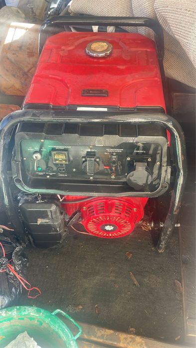 Продам генератор 7.5квт