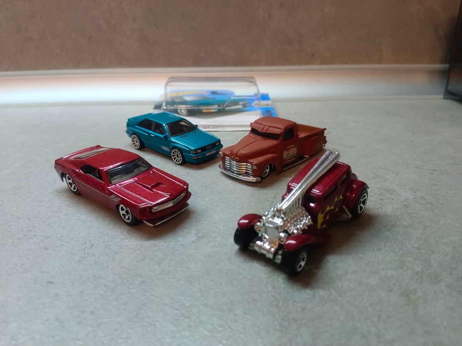 Hotwheels,Maisto,Welly