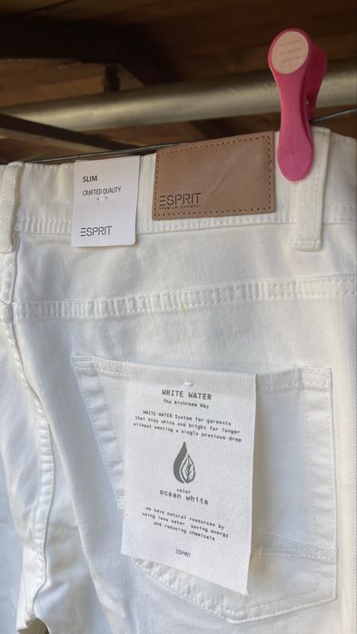 Blugi Esprit slim, marime 33/32