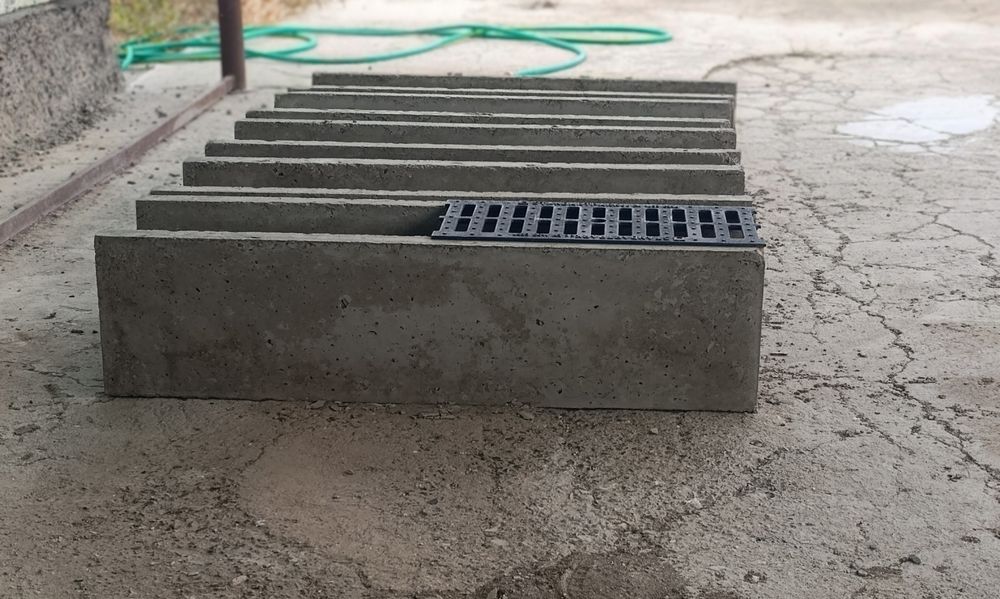 Лоток водоотвода