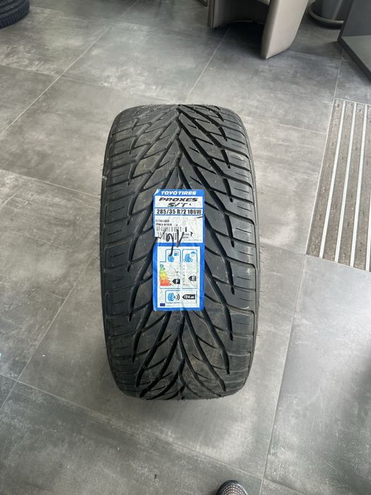 285/35/22 Toyo нови гуми 4 бр