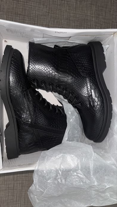 Нови зимни обувки