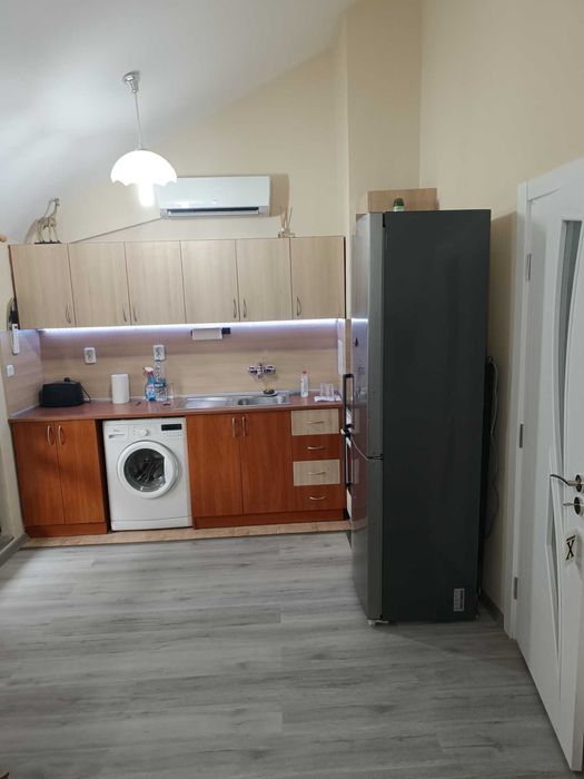 Дава се под наем Двустаен апартамент в Бургас, Център - 65 кв.м за 600 € - Снимка #11