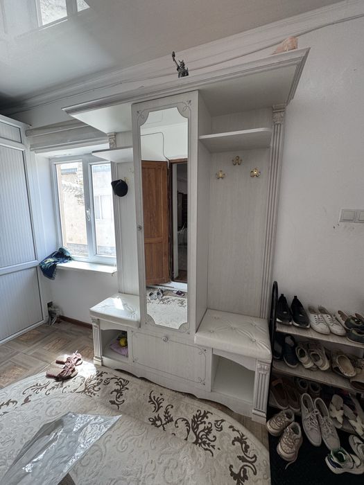Продается Мебель прихожая
