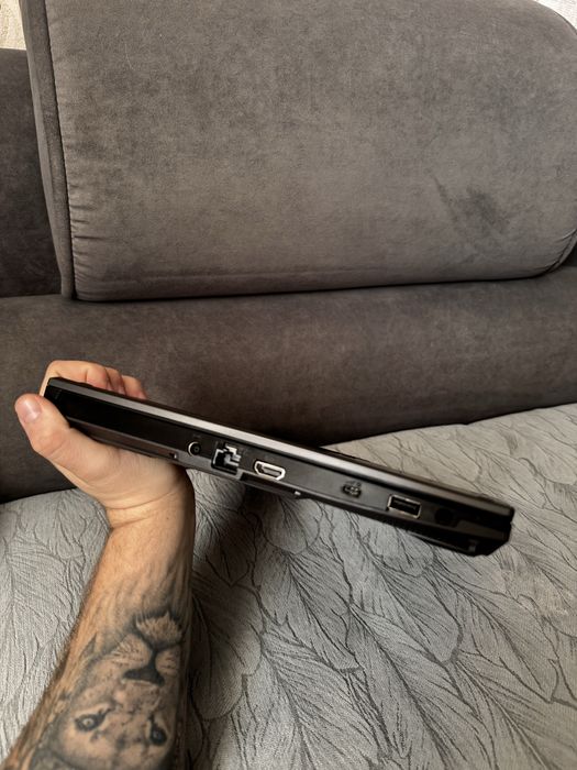 Продам ноутбук Asus f16