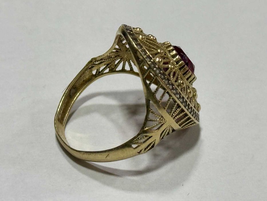 Дамски Златен Пръстен 14К (3.75гр)