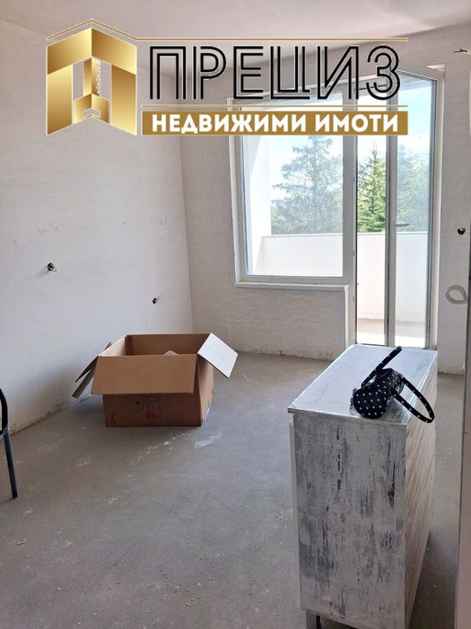 Продава двустаен апартамент в кв. Тракия, гр. Шумен!