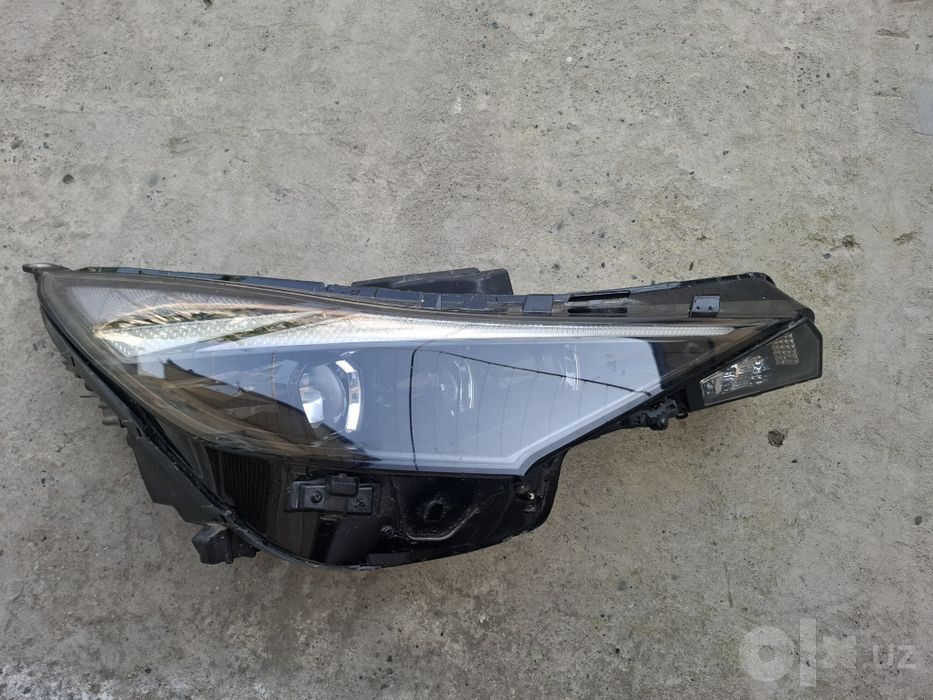 Hyundai  Elantra 2020г