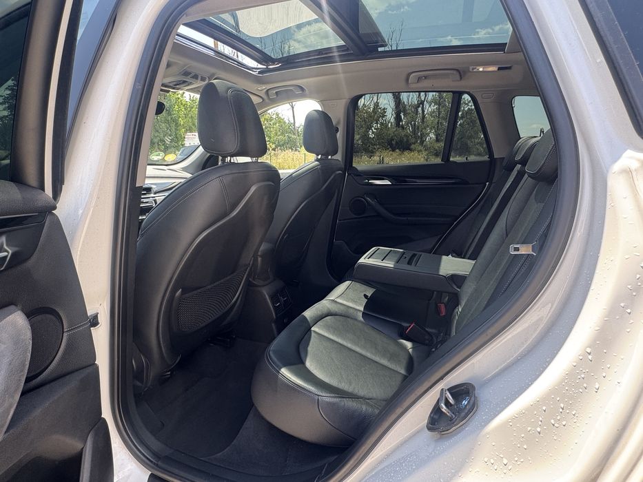 Bmw X1 Automat/X drive/head up/camera/keyless/pano/rate/garantie/190cp