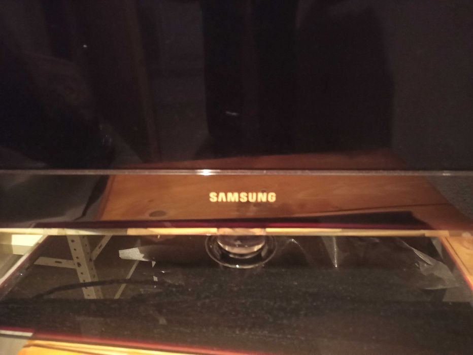 Телевизор Самсунг 40" с проблем -30%