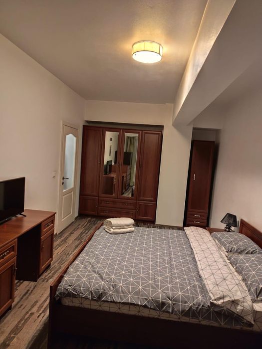 Inchiriez apartament 2 camere