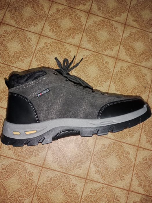 Мужская обувь, кроссовки