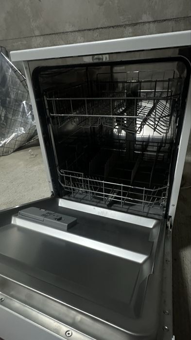 Idish yuvadigan mashina