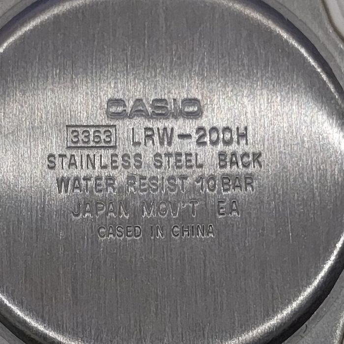 Продам женские часы CASIO