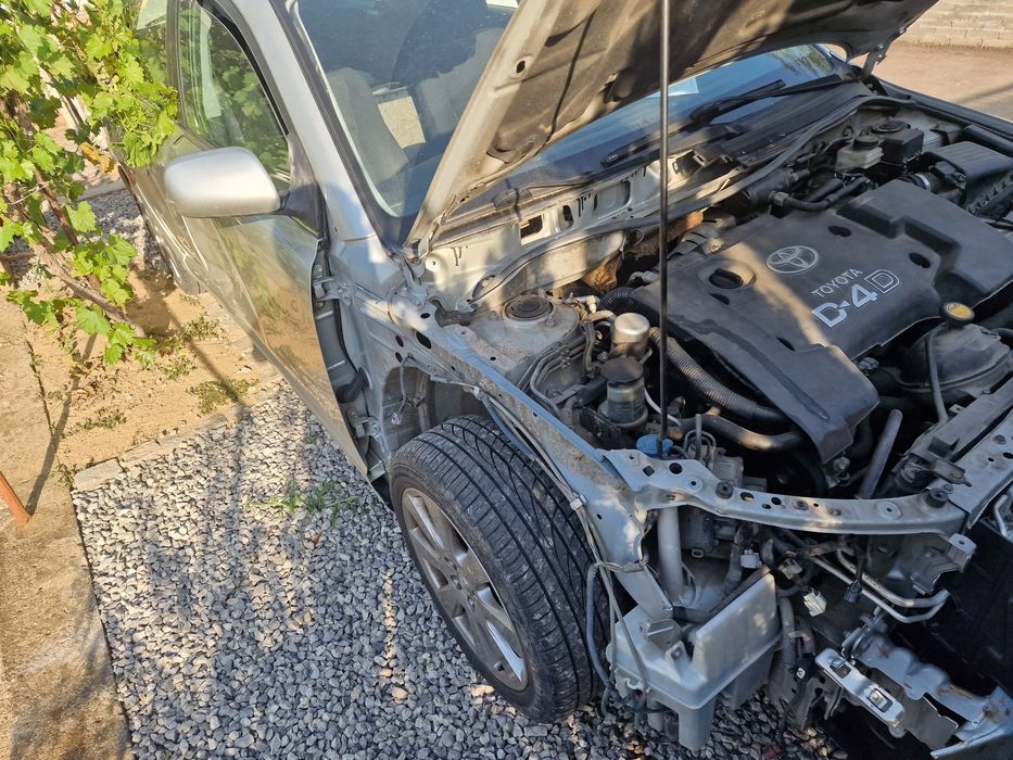 Тойота Авенсис D4D