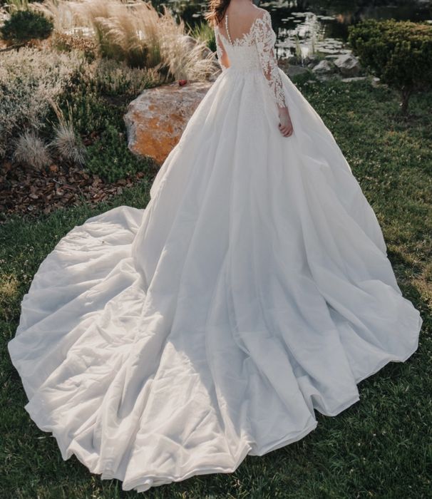 Rochie de mireasa Vladiyan