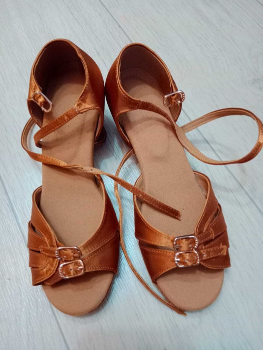 Туфли детские спортивно бальные 21,5см