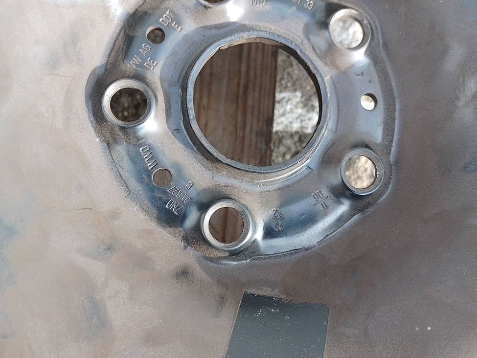 16 цола 5 х 112 мм Фолксваген Тигуан / Шаран - 6,5 Инча / ЕТ 33