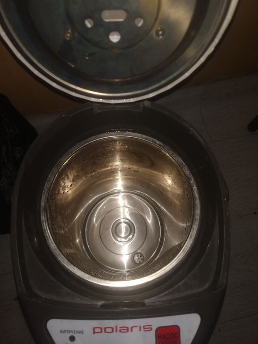 Термопот Polaris