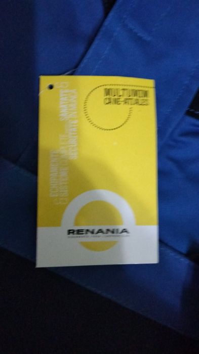 Costum de salopetă cu pieptar