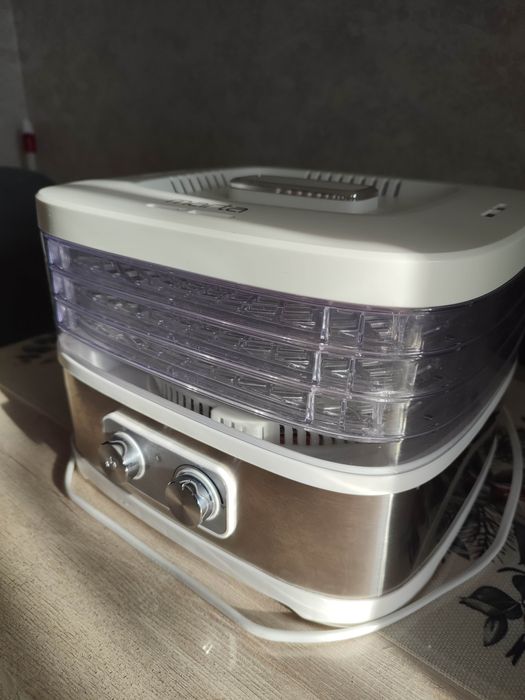 Дегидратор сушилка для овощей электросушилка MARTA MT-1872