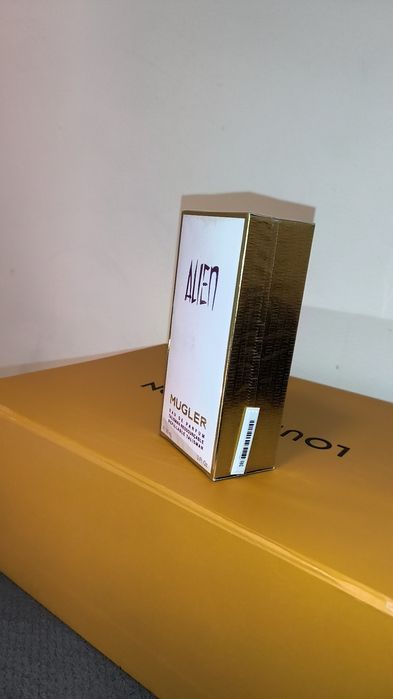 Mugler Alien Eau de Parfum – 90 ml (Refillable Talisman)