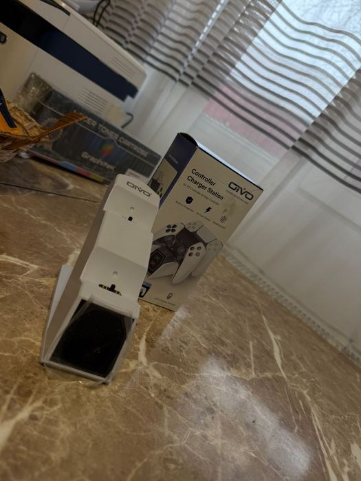 Stație de încărcare controller PS5