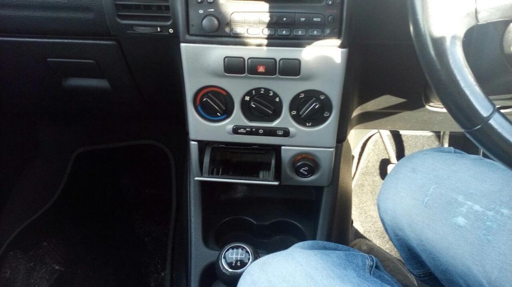 опел зафира opel zafira 1.8 само на части 2003г