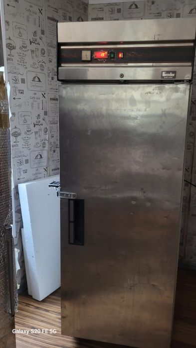 Vând utilaj bucătăria